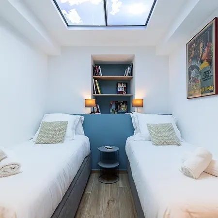 Luxury 3 Bdr Garden & Parking - Angels' Garden Appartamento *